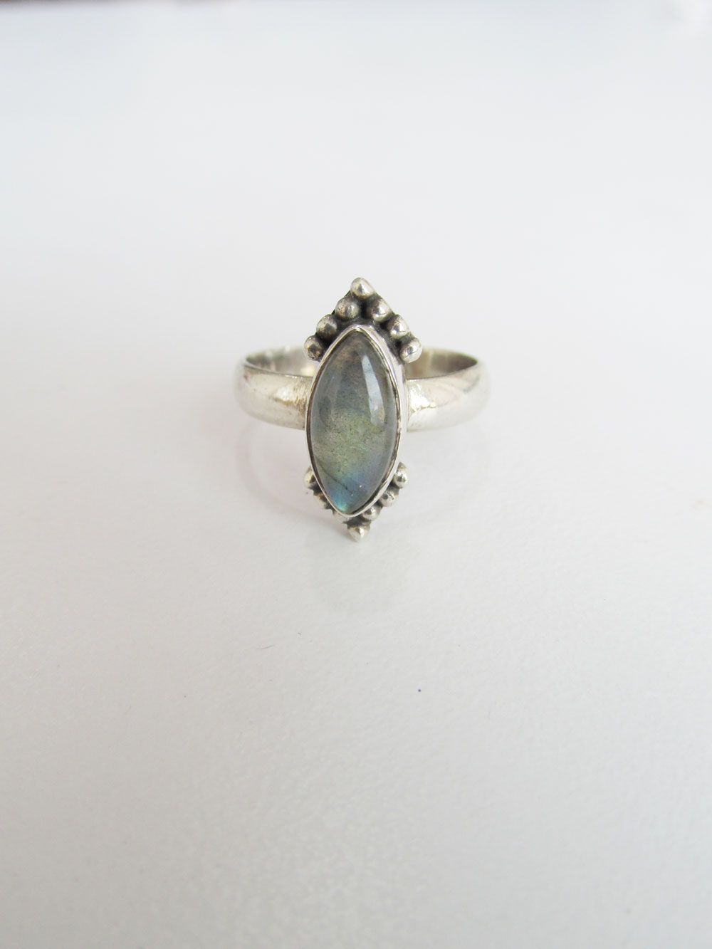 (R. 064) Labradorite Silver Ring