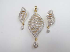 Beautiful American Diamond Pendant Set 